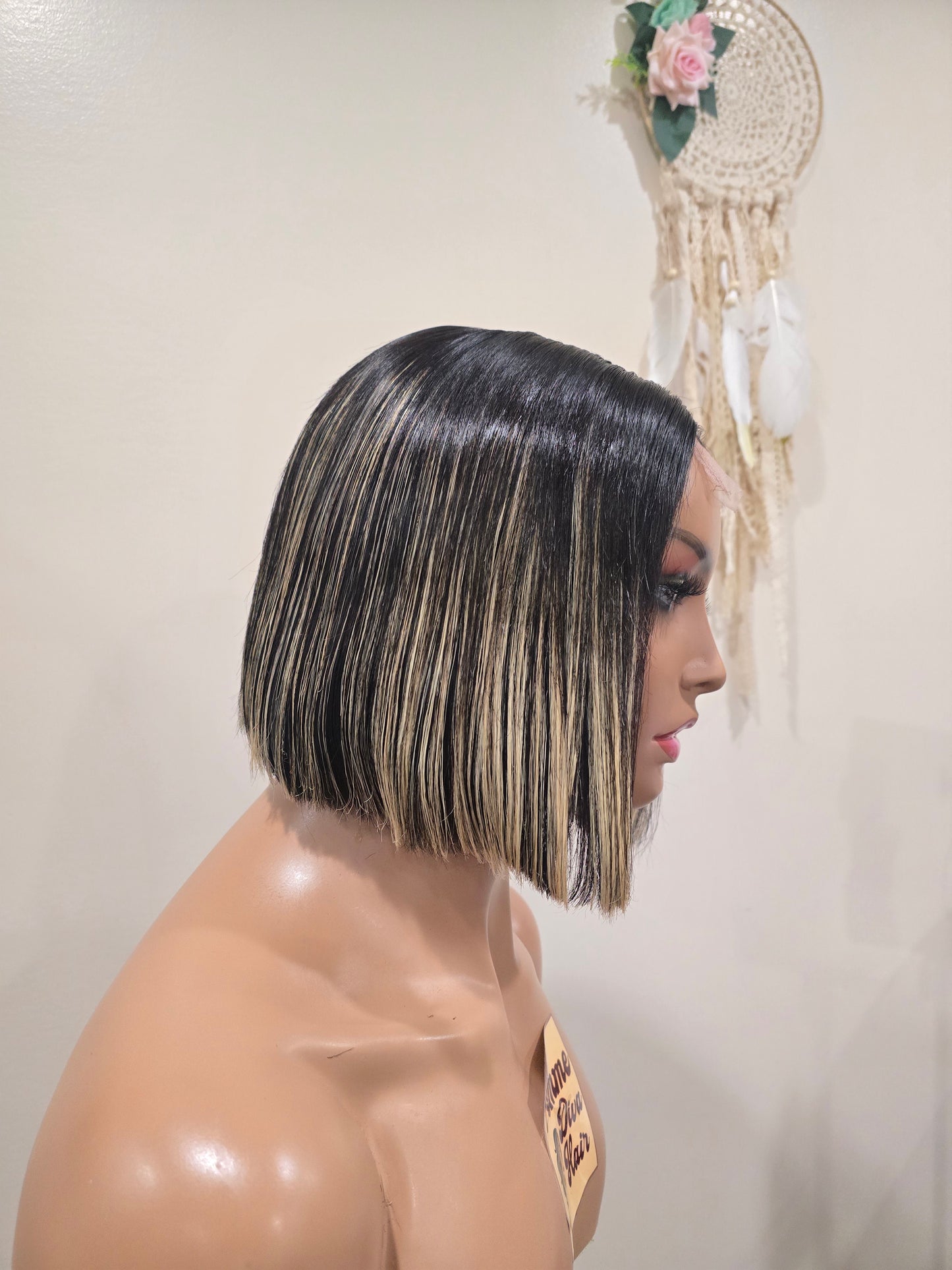 Bone Straight Glueless Blonde Highlights Closure Wig